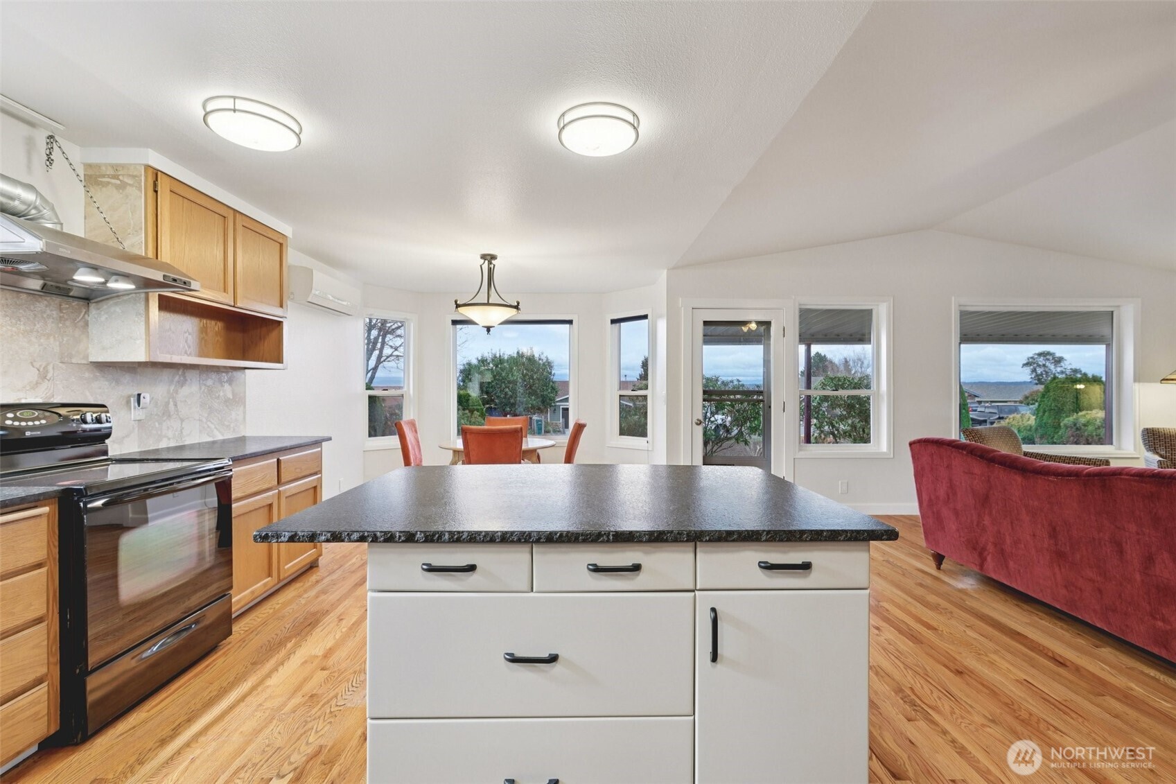 1518 Carol Street , Camano Island, WA 98282