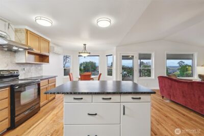 1518 Carol Street , Camano Island, WA 98282 - Photo 18