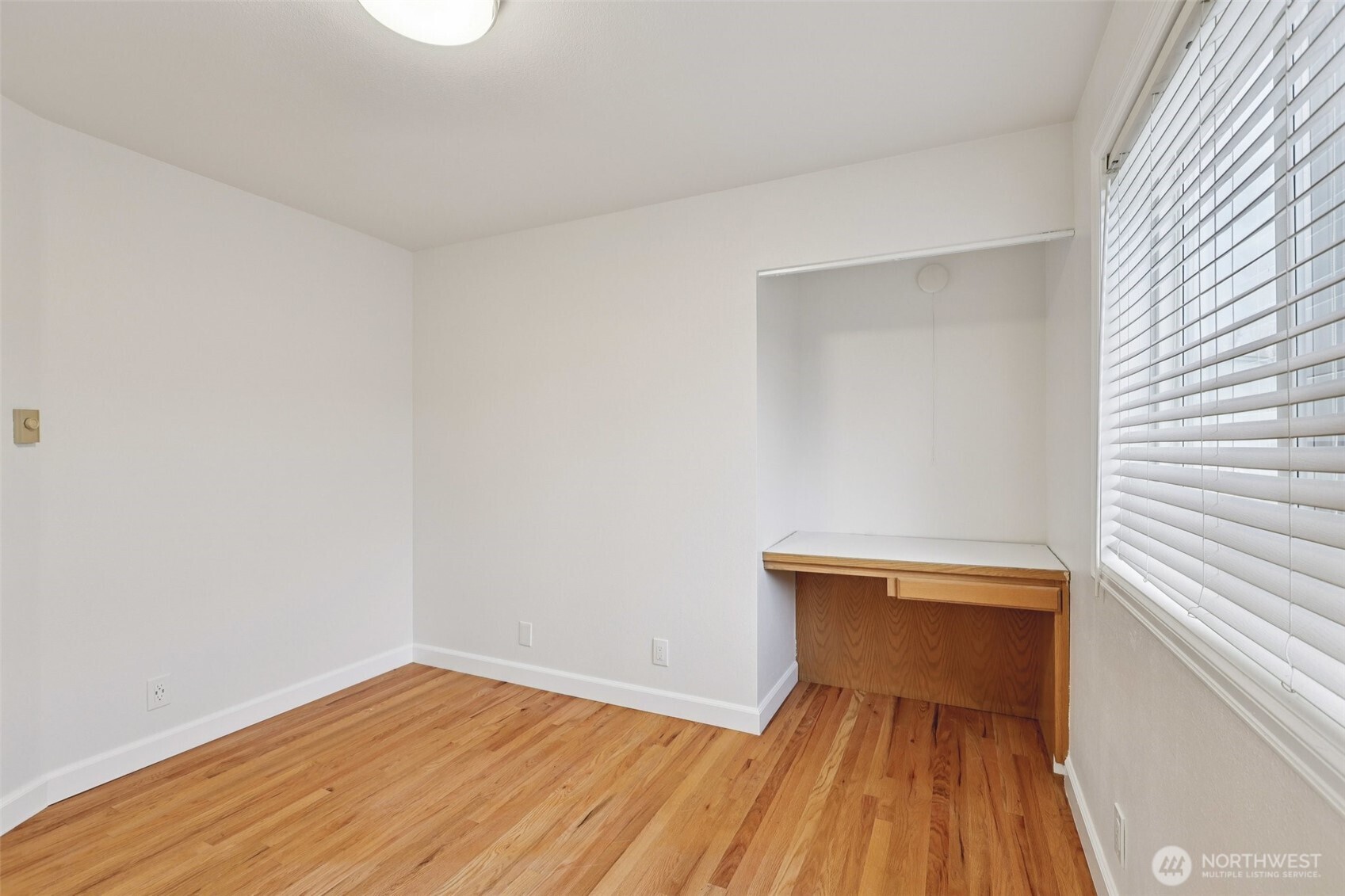 1518 Carol Street , Camano Island, WA 98282