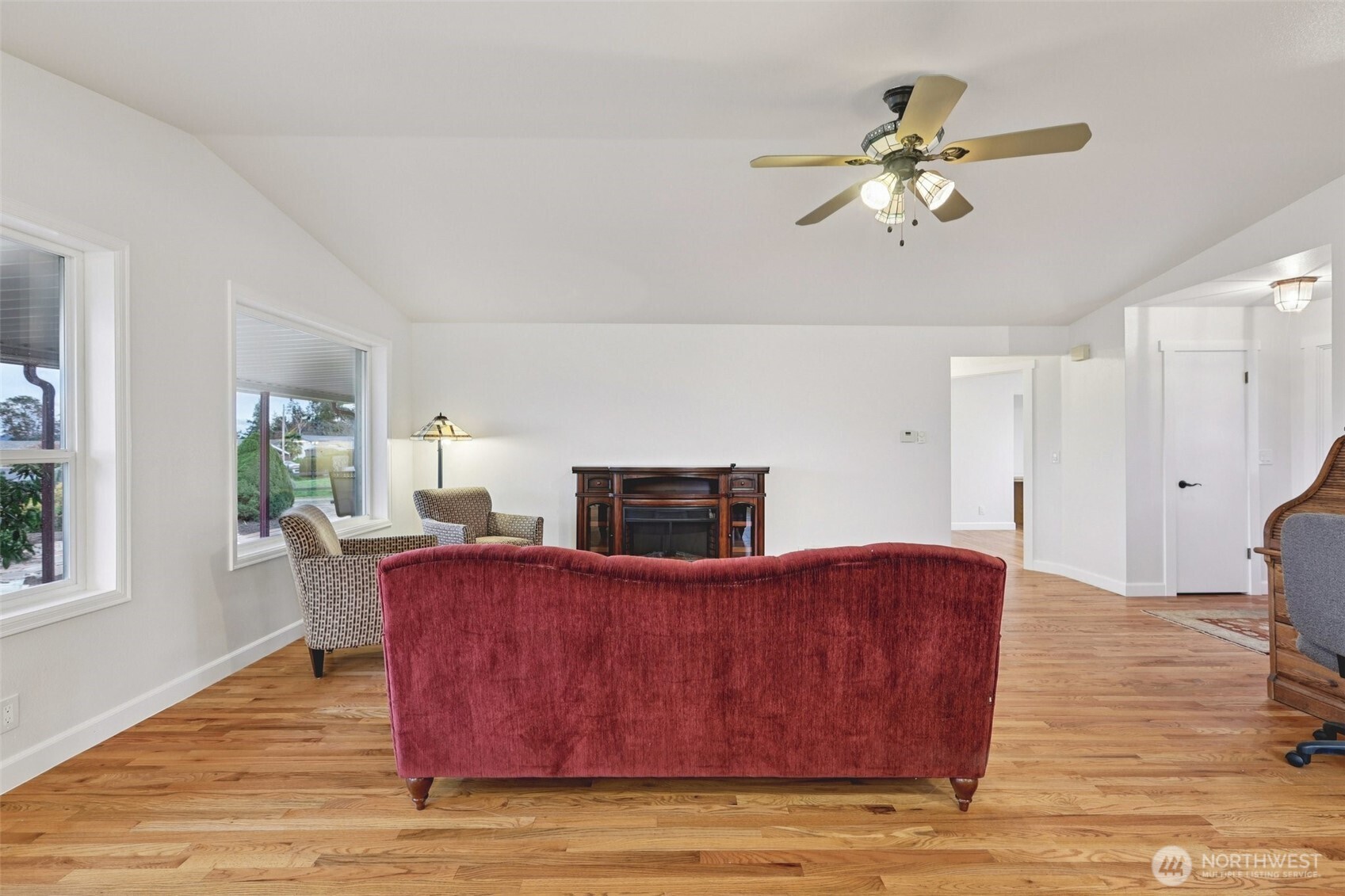 1518 Carol Street , Camano Island, WA 98282