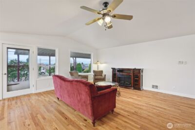 1518 Carol Street , Camano Island, WA 98282 - Photo 9