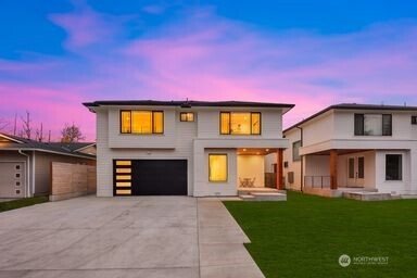 2411 SW 346th Street , Federal Way, WA 98023