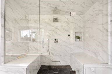 2411 SW 346th Street , Federal Way, WA 98023