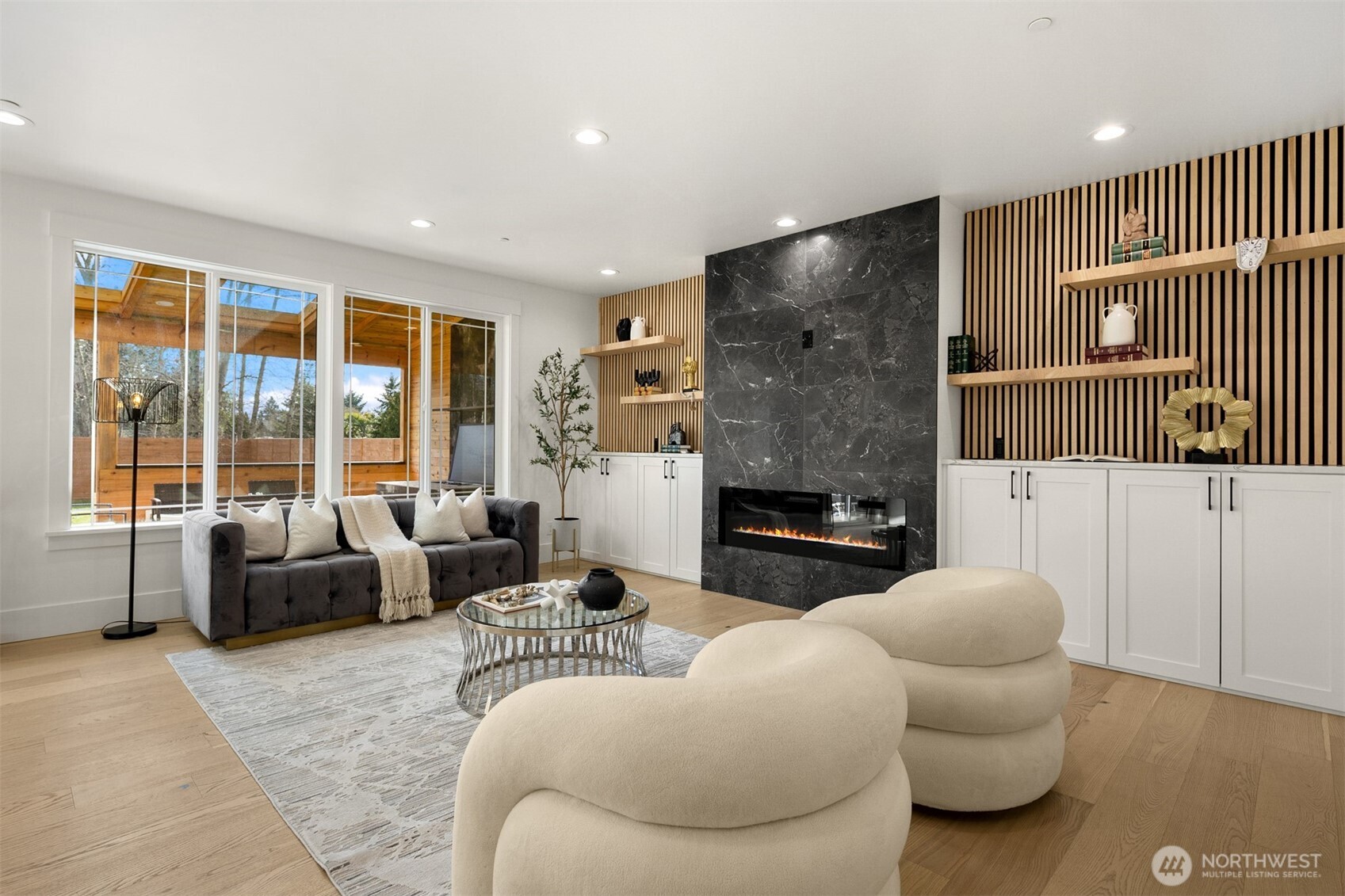 2411 SW 346th Street , Federal Way, WA 98023