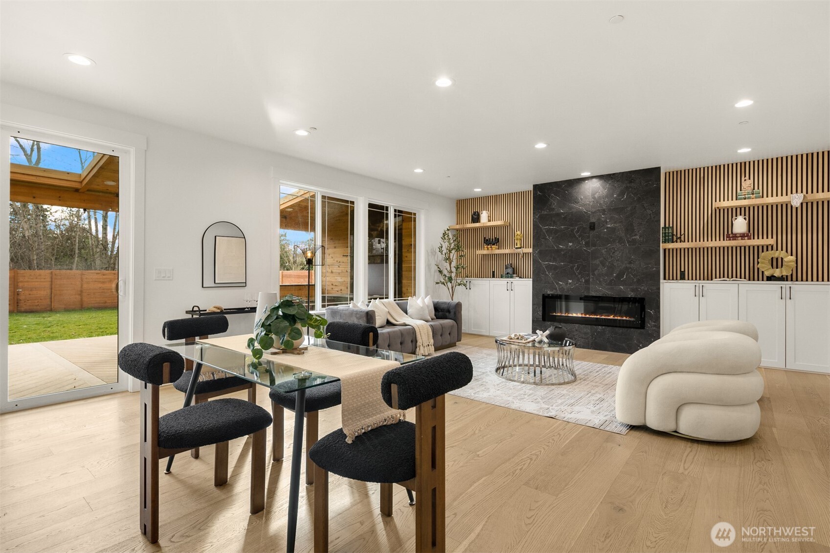 2411 SW 346th Street , Federal Way, WA 98023