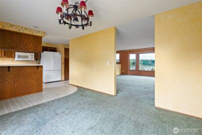 542 Dugualla Rd , Oak Harbor, WA 98277 - Photo 16