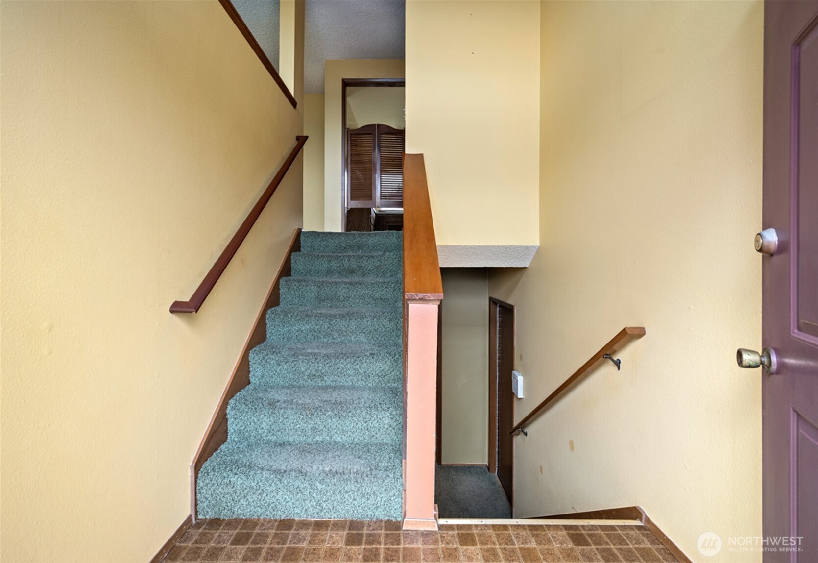 542 Dugualla Rd , Oak Harbor, WA 98277