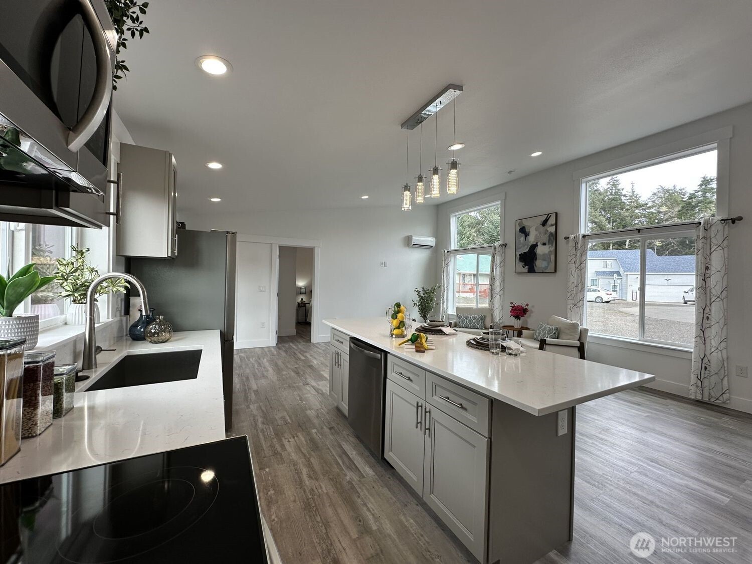 638 Rainbow Ct NE , Ocean Shores, WA 98569