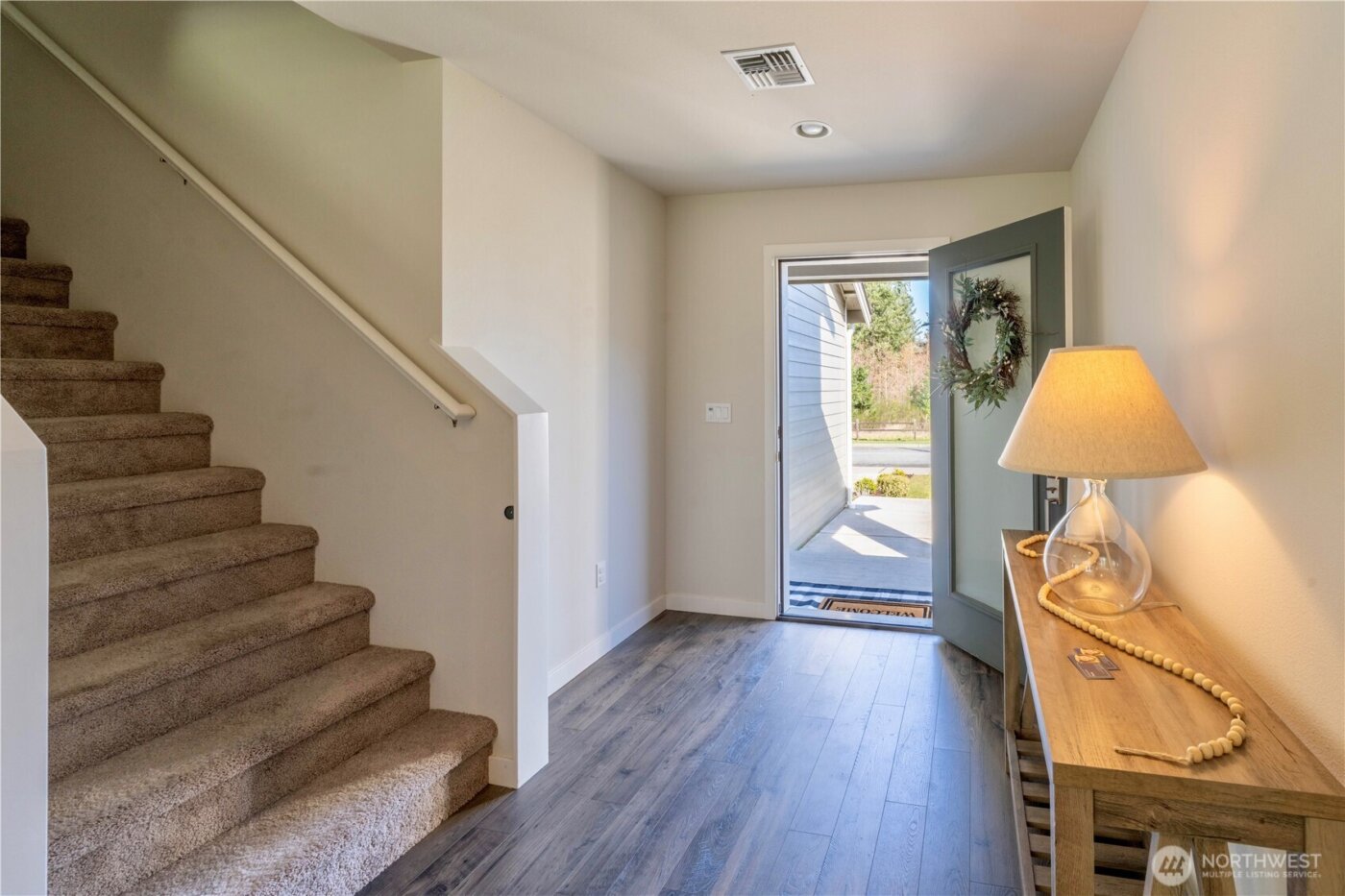 120 Valley Creek Drive , Port Angeles, WA 98362