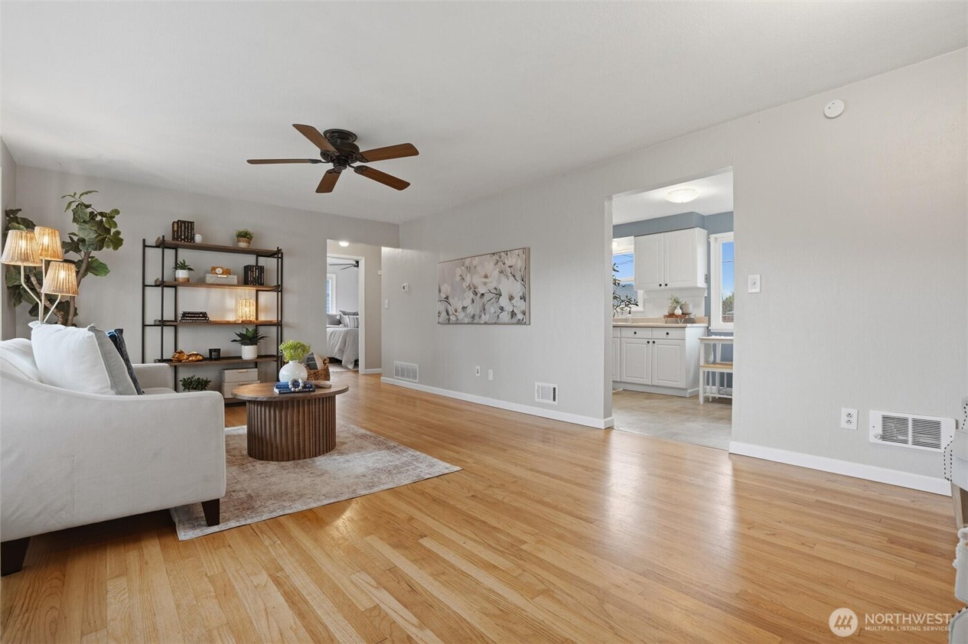 2012 Nipsic Avenue , Bremerton, WA 98310