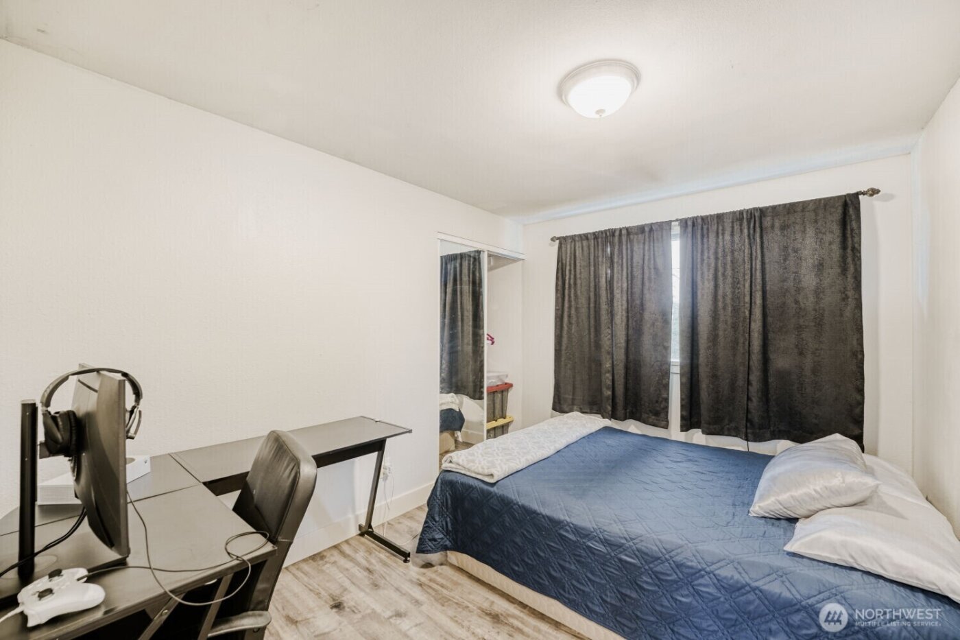 28015 22nd Avenue S, Federal Way, WA 98003-9278