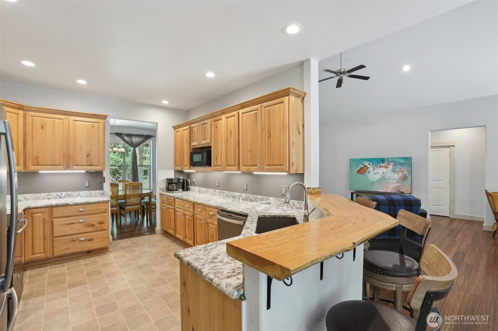 230 Riley Court , Toutle, WA 98649