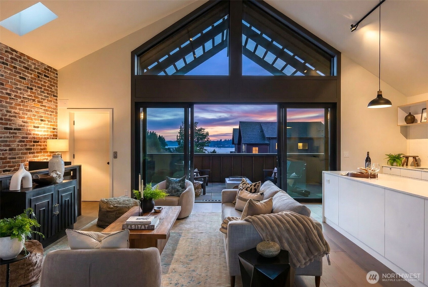 4566 Flying Goat Avenue NE #C220, Bainbridge Island, WA 98110