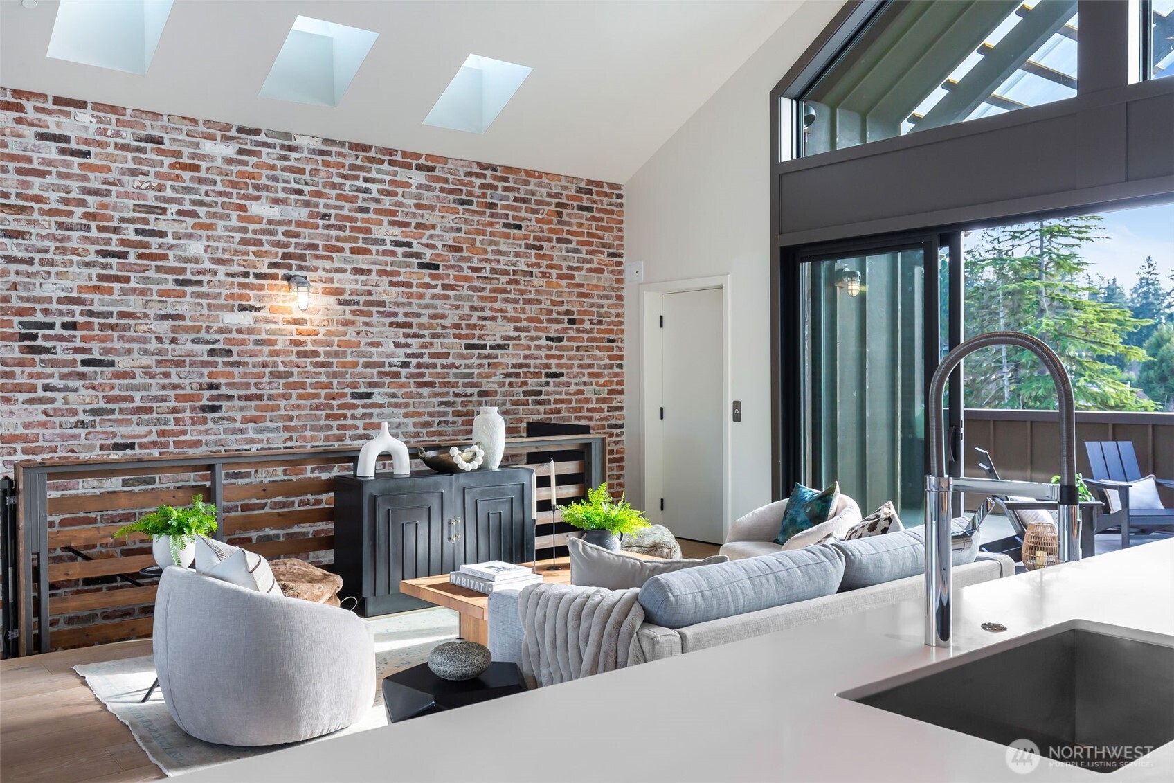 4566 Flying Goat Avenue NE #C220, Bainbridge Island, WA 98110