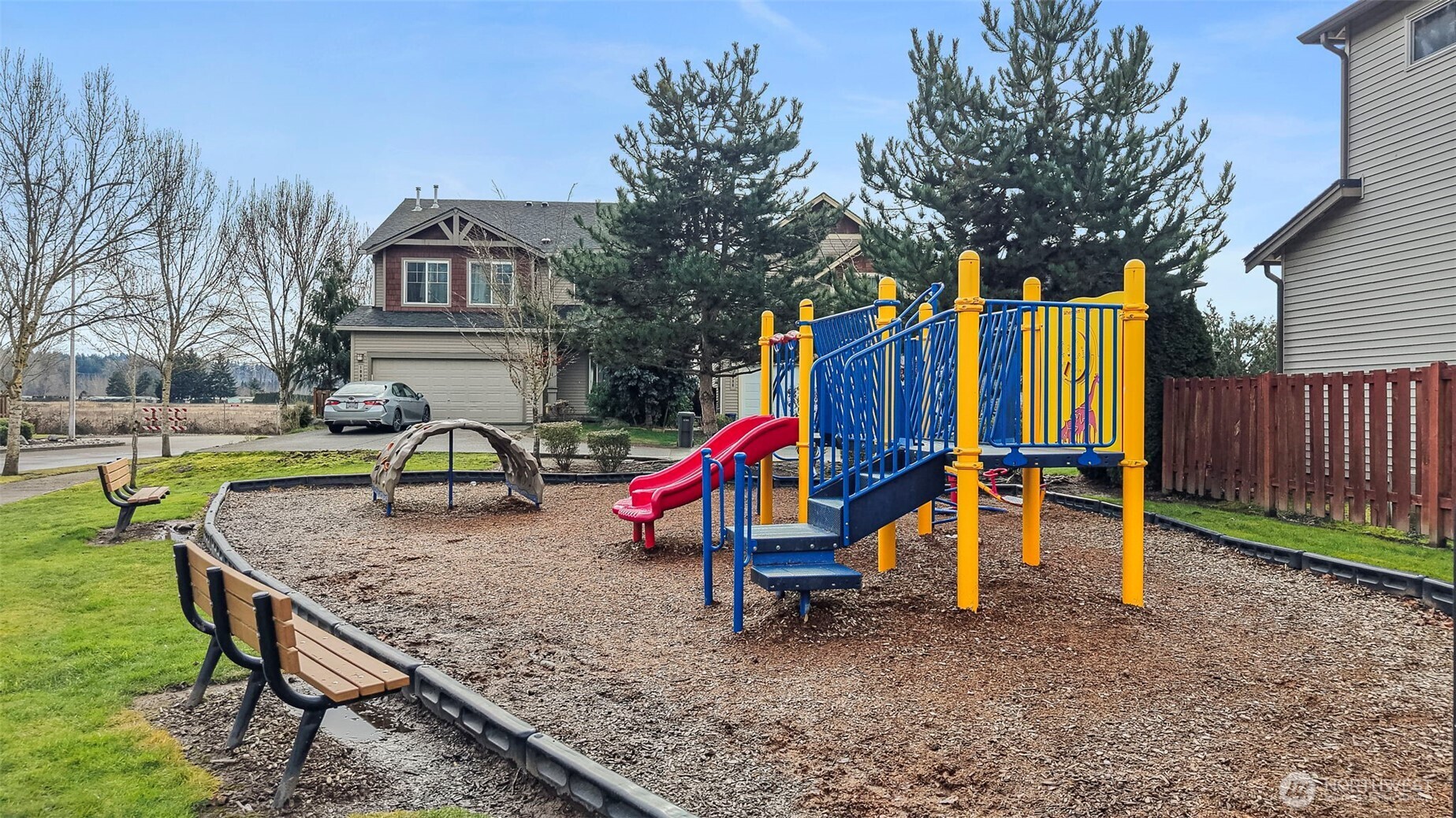 1051 42nd Court NE, Auburn, WA 98002