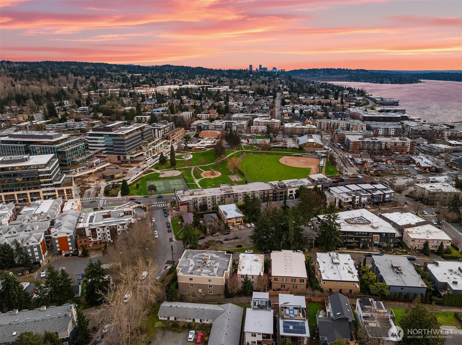 316 5th Avenue #102, Kirkland, WA 98033