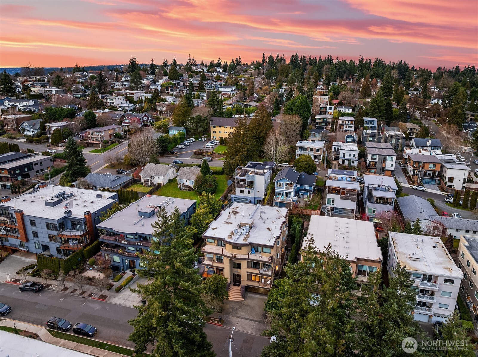 316 5th Avenue #102, Kirkland, WA 98033