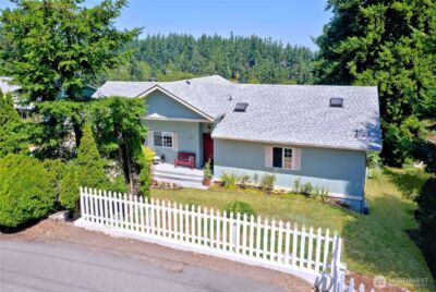 1273 SE Camano Drive , Camano Island, WA 98282 - Photo 2