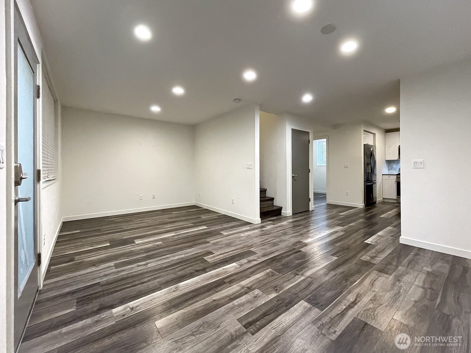 4709 B 8th Avenue NE, Seattle, WA 98105