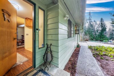 4617 200th Street SE, Bothell, WA 98012 - Photo 3