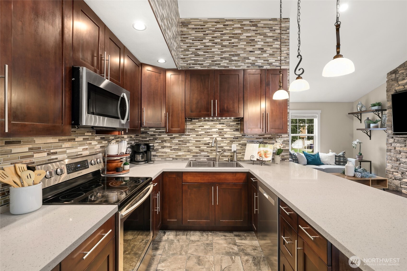 33339 40th Avenue SW, Federal Way, WA 98023