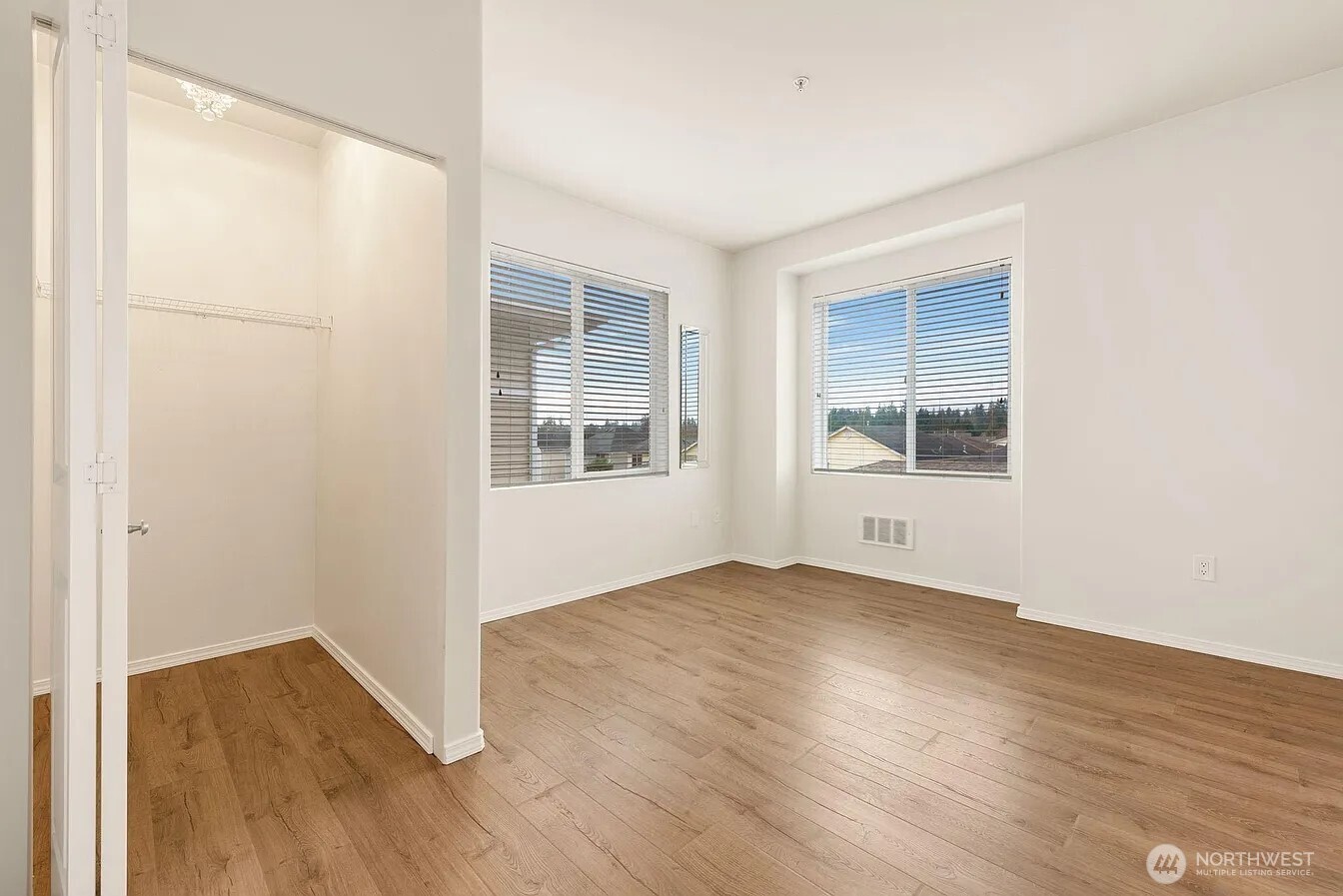 14915 38th Drive SE #EE2029, Bothell, WA 98012