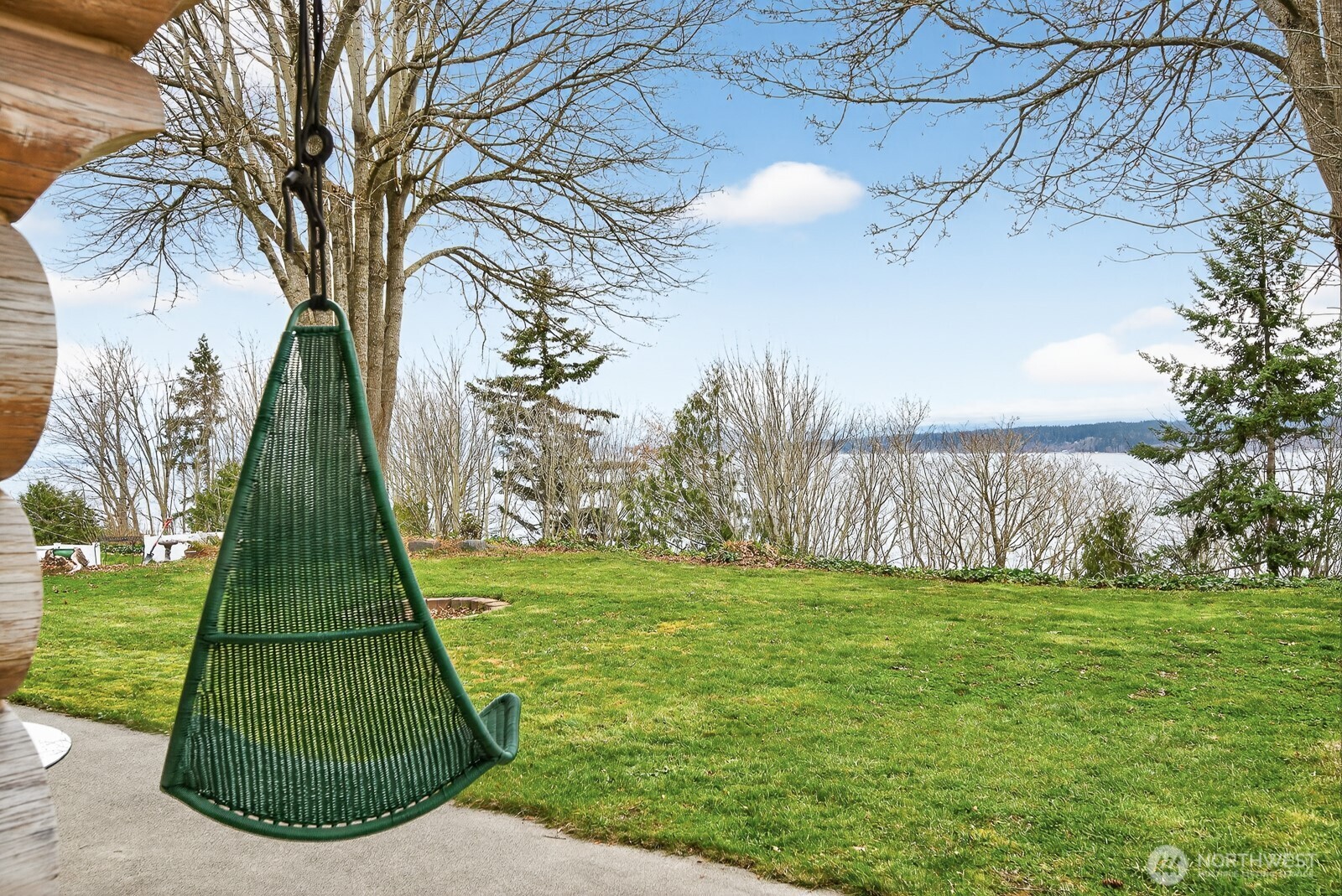 2945 Janet Avenue , Camano Island, WA 98282