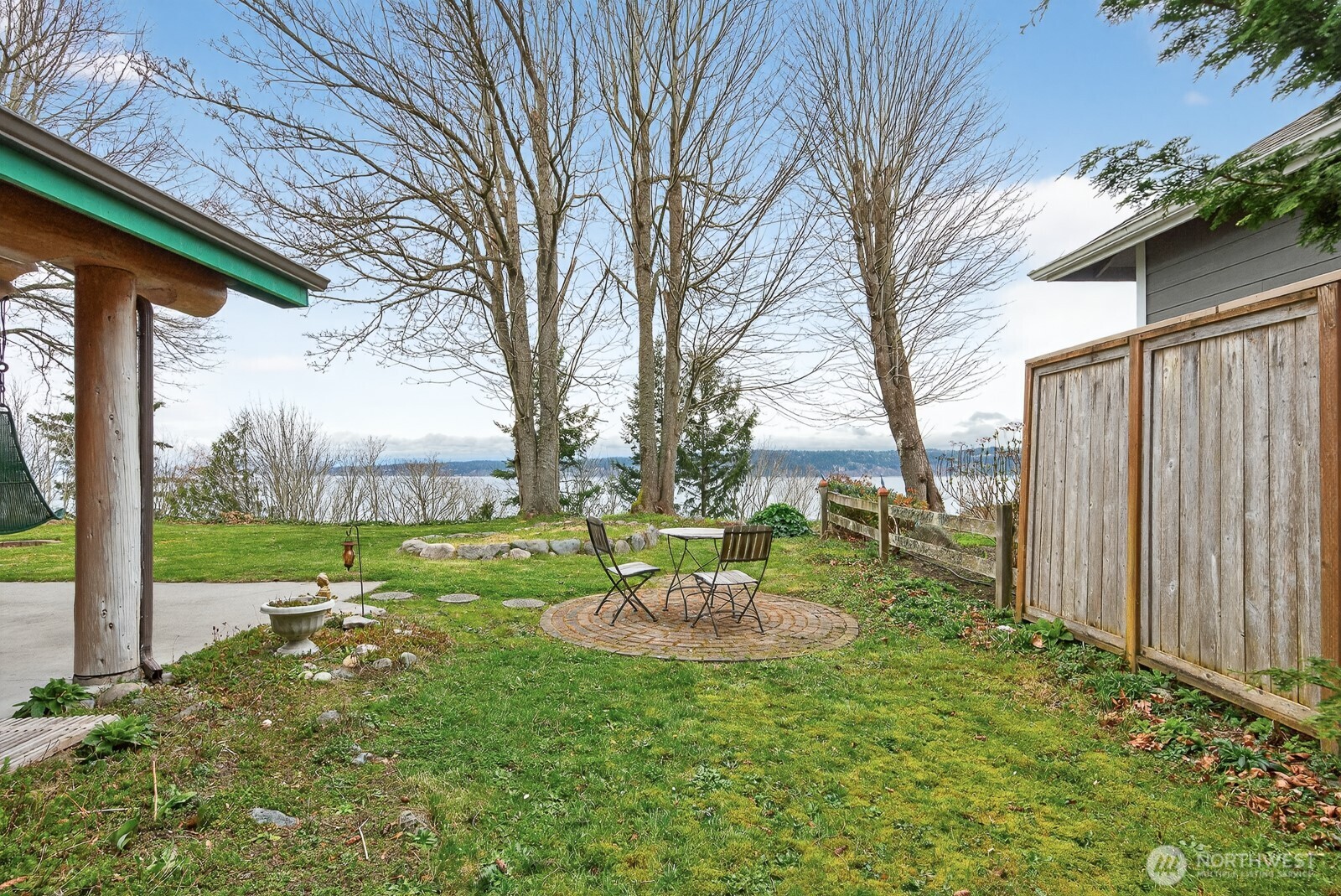 2945 Janet Avenue , Camano Island, WA 98282