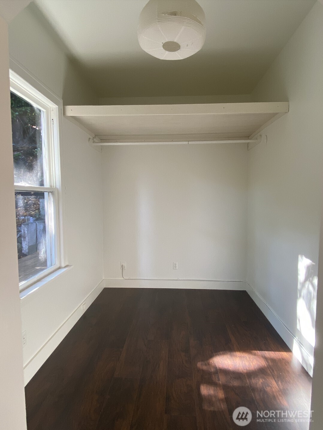 2611 3rd Avenue W, Seattle, WA 98119