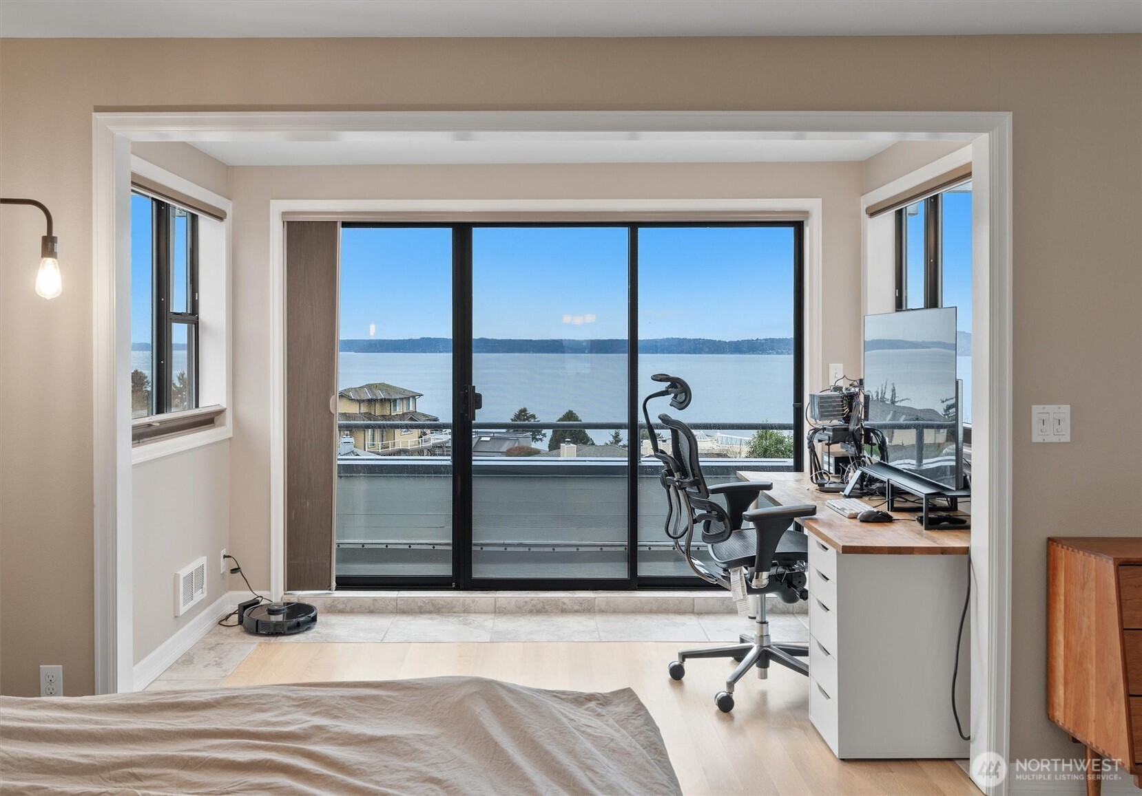 505 S Marine Hills Way , Federal Way, WA 98003