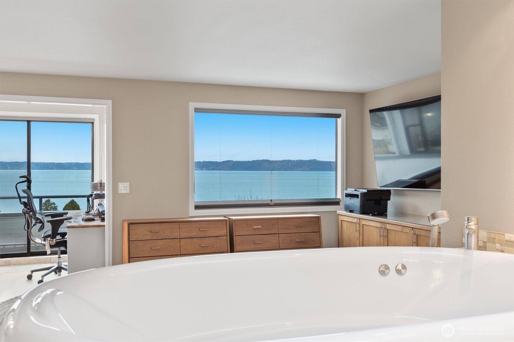 505 S Marine Hills Way , Federal Way, WA 98003