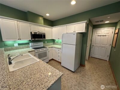 1463 Thompson Circle , Dupont, WA 98327 - Photo 6