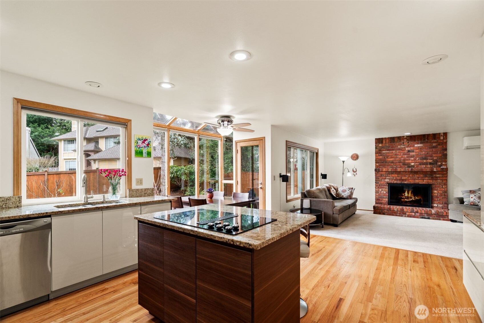 23431 NE 23rd Street , Sammamish, WA 98074-4439