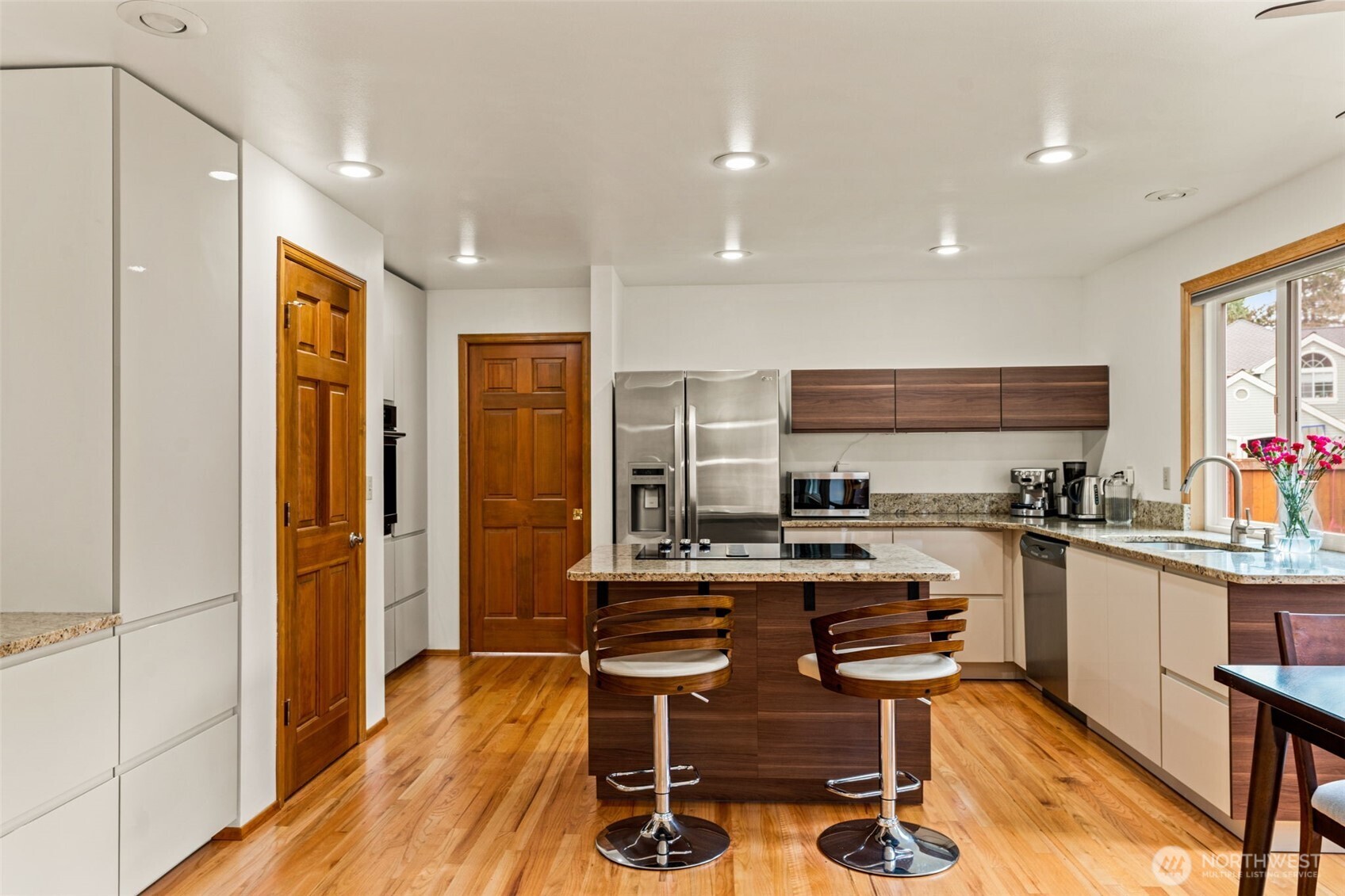 23431 NE 23rd Street , Sammamish, WA 98074-4439