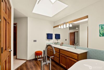 23431 NE 23rd Street , Sammamish, WA 98074-4439 - Photo 30