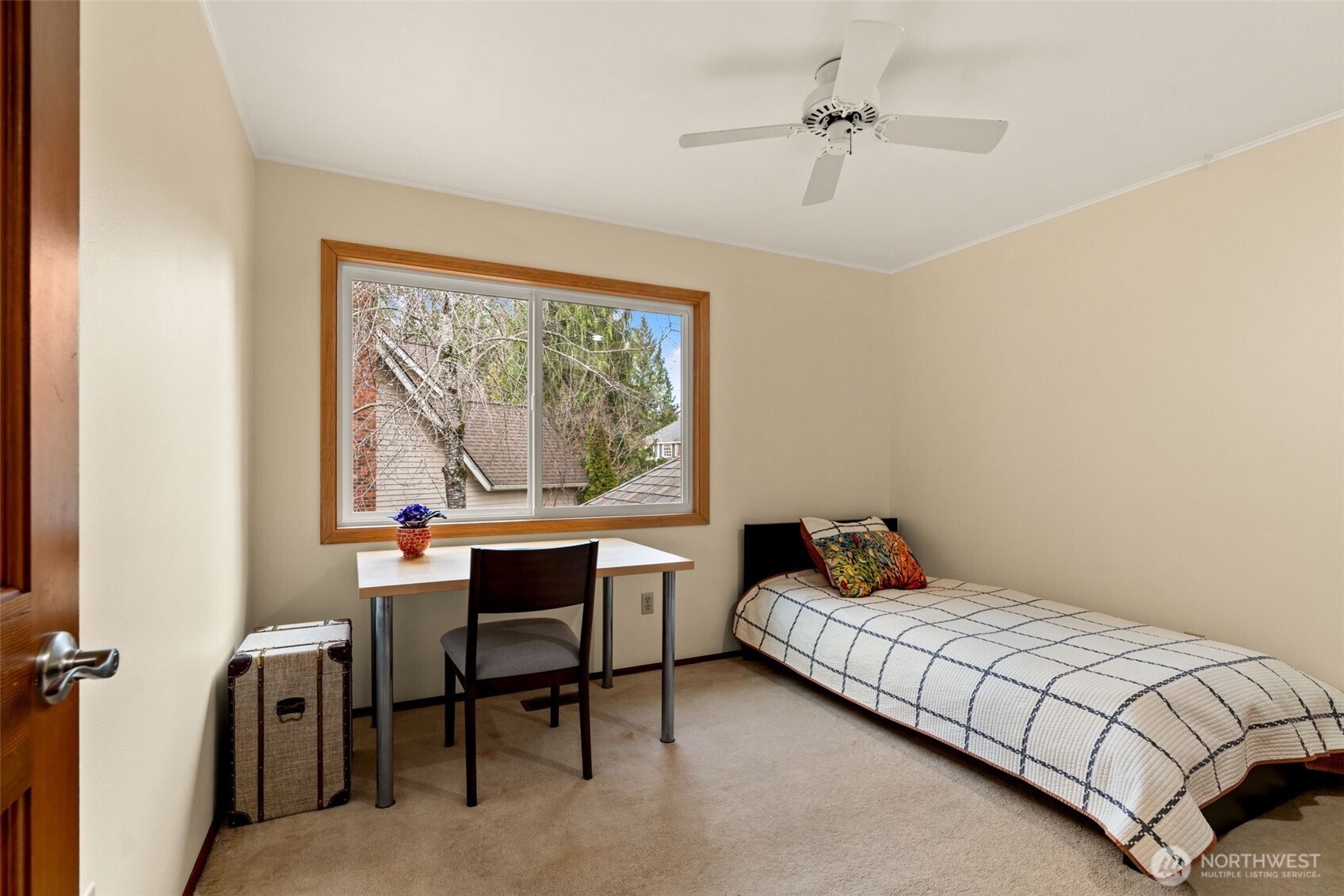 23431 NE 23rd Street , Sammamish, WA 98074-4439