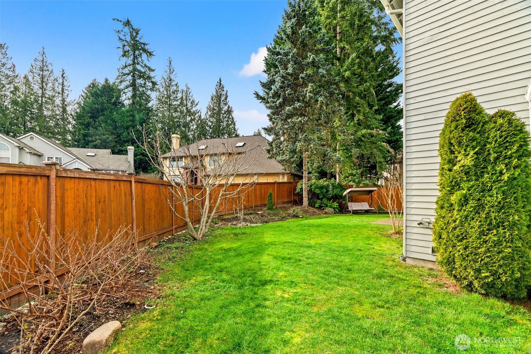 23431 NE 23rd Street , Sammamish, WA 98074-4439