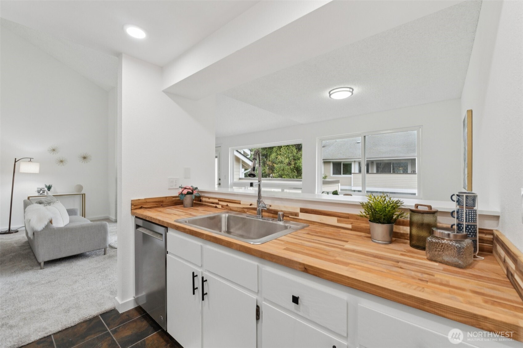 12505 NE 143rd Street #B303, Kirkland, WA 98034