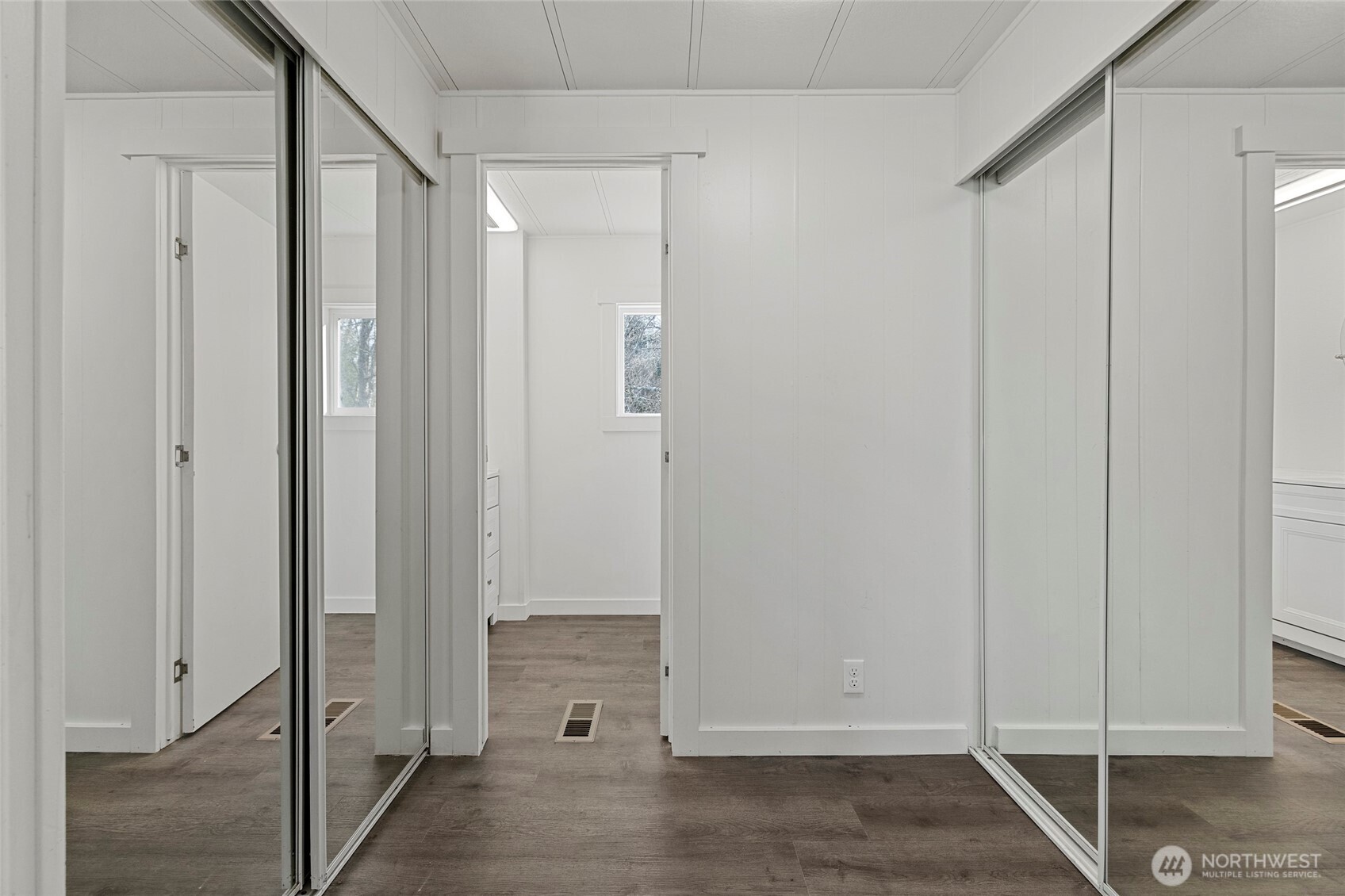 22398 Grip Road , Sedro Woolley, WA 98284