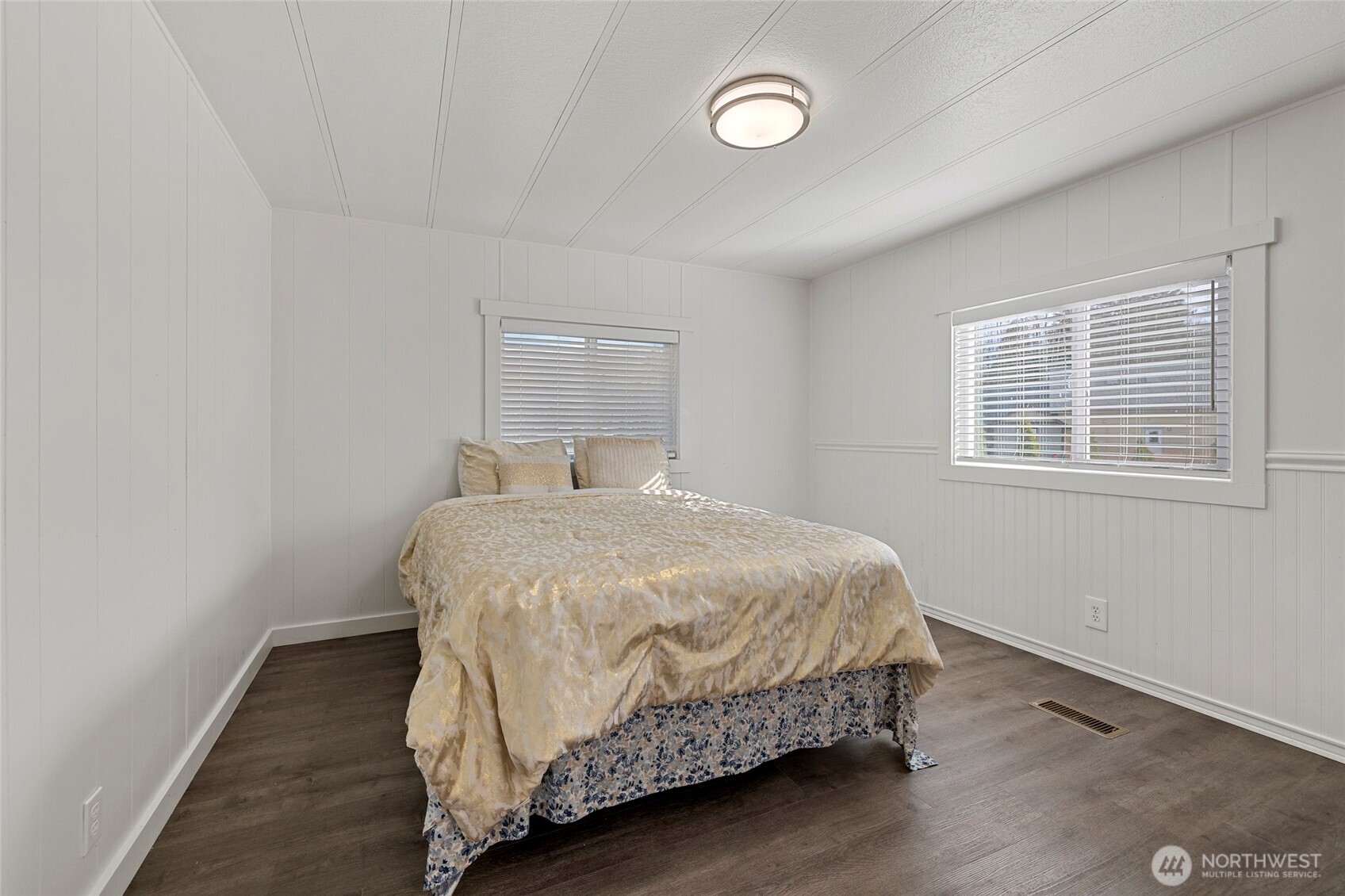 22398 Grip Road , Sedro Woolley, WA 98284