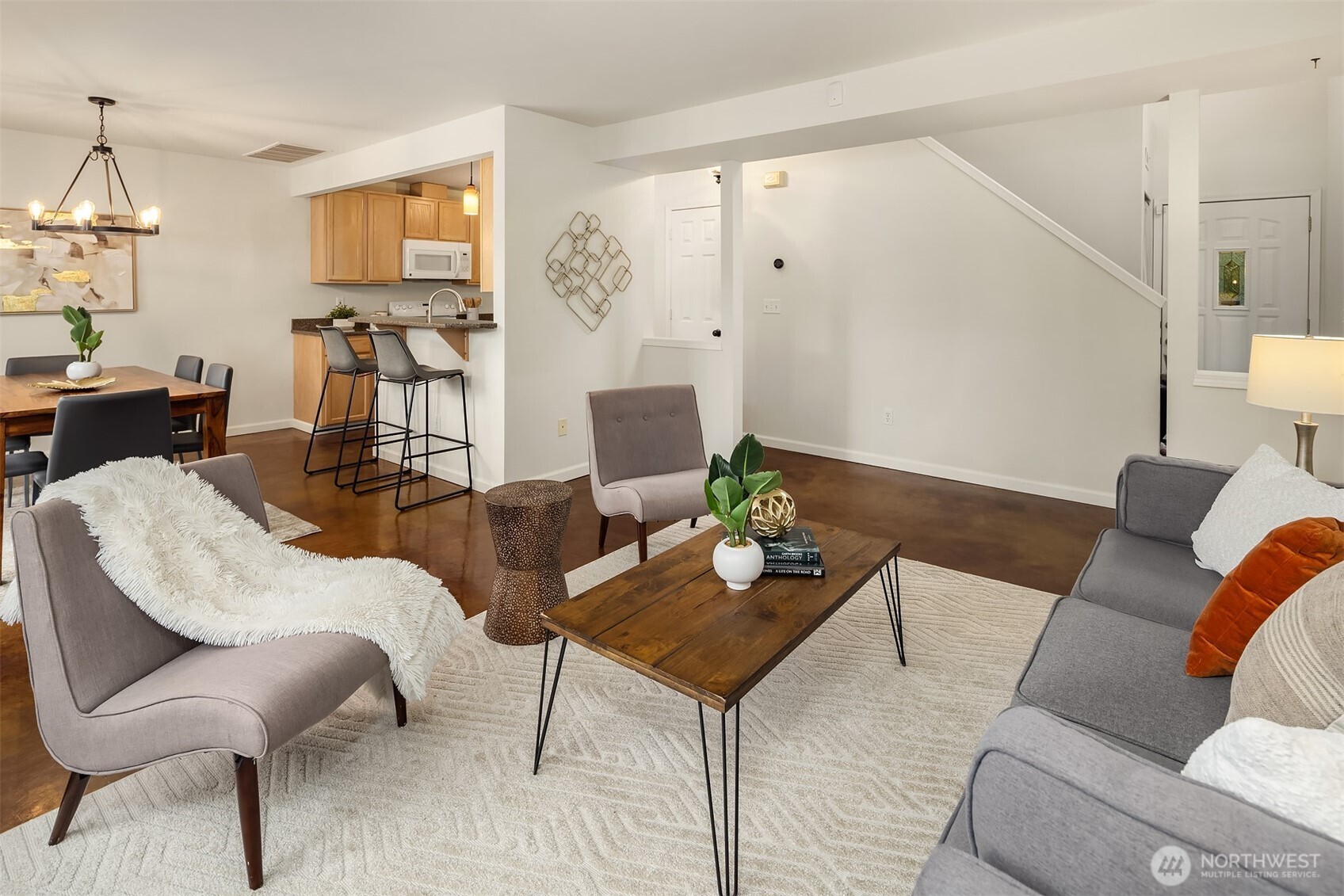 9253 Fremont Avenue N, Seattle, WA 98103