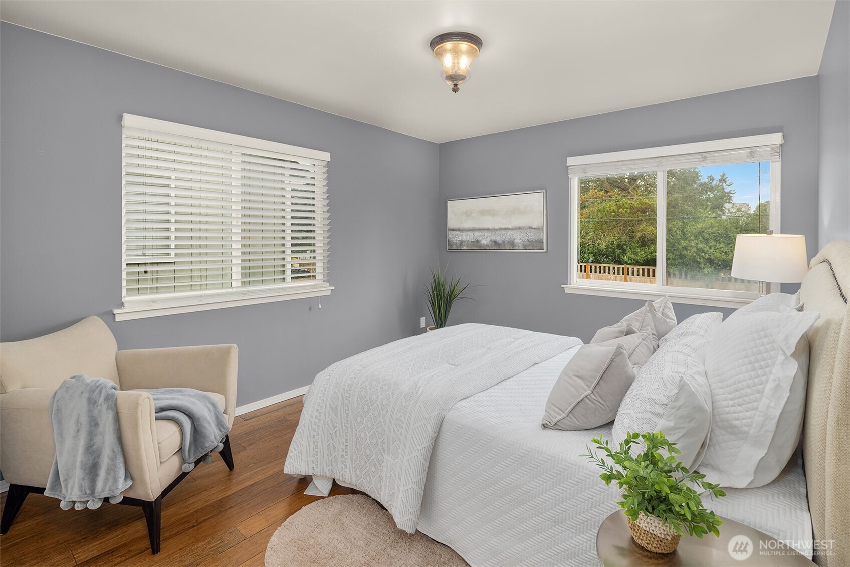 9253 Fremont Avenue N, Seattle, WA 98103