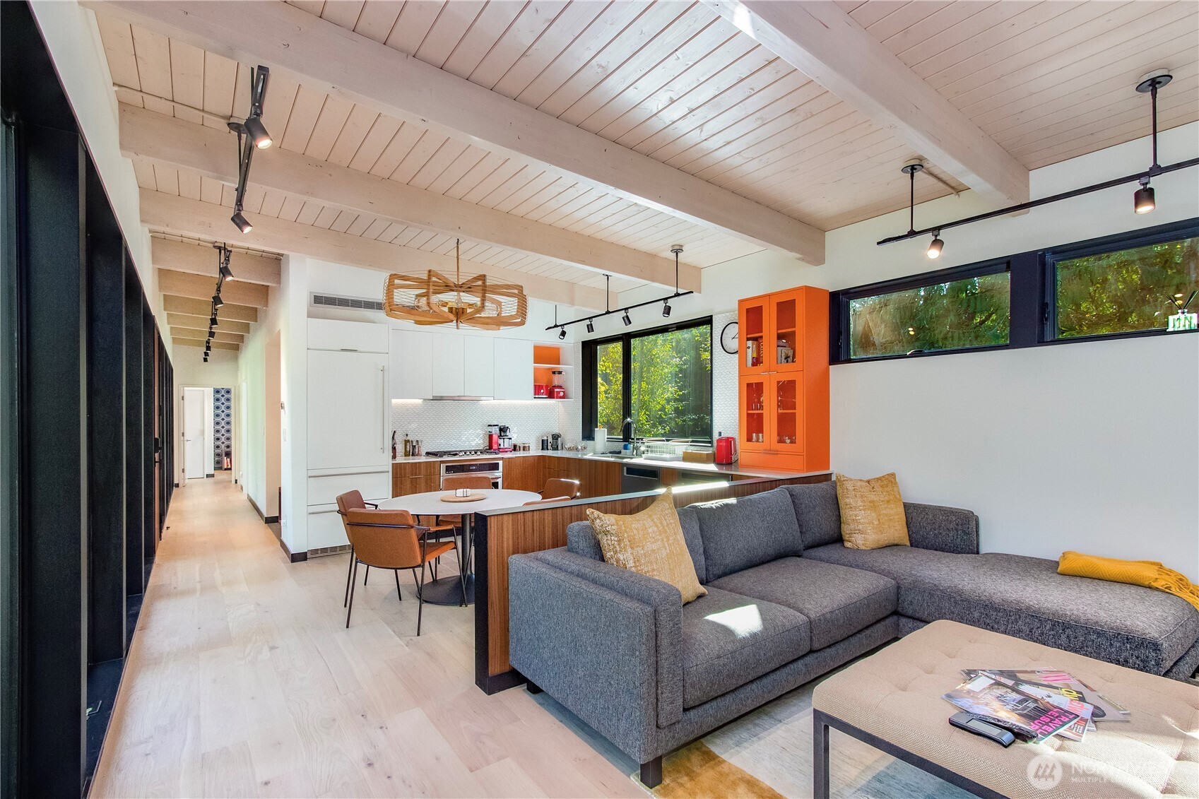 288 Baker Road , Packwood, WA 98377