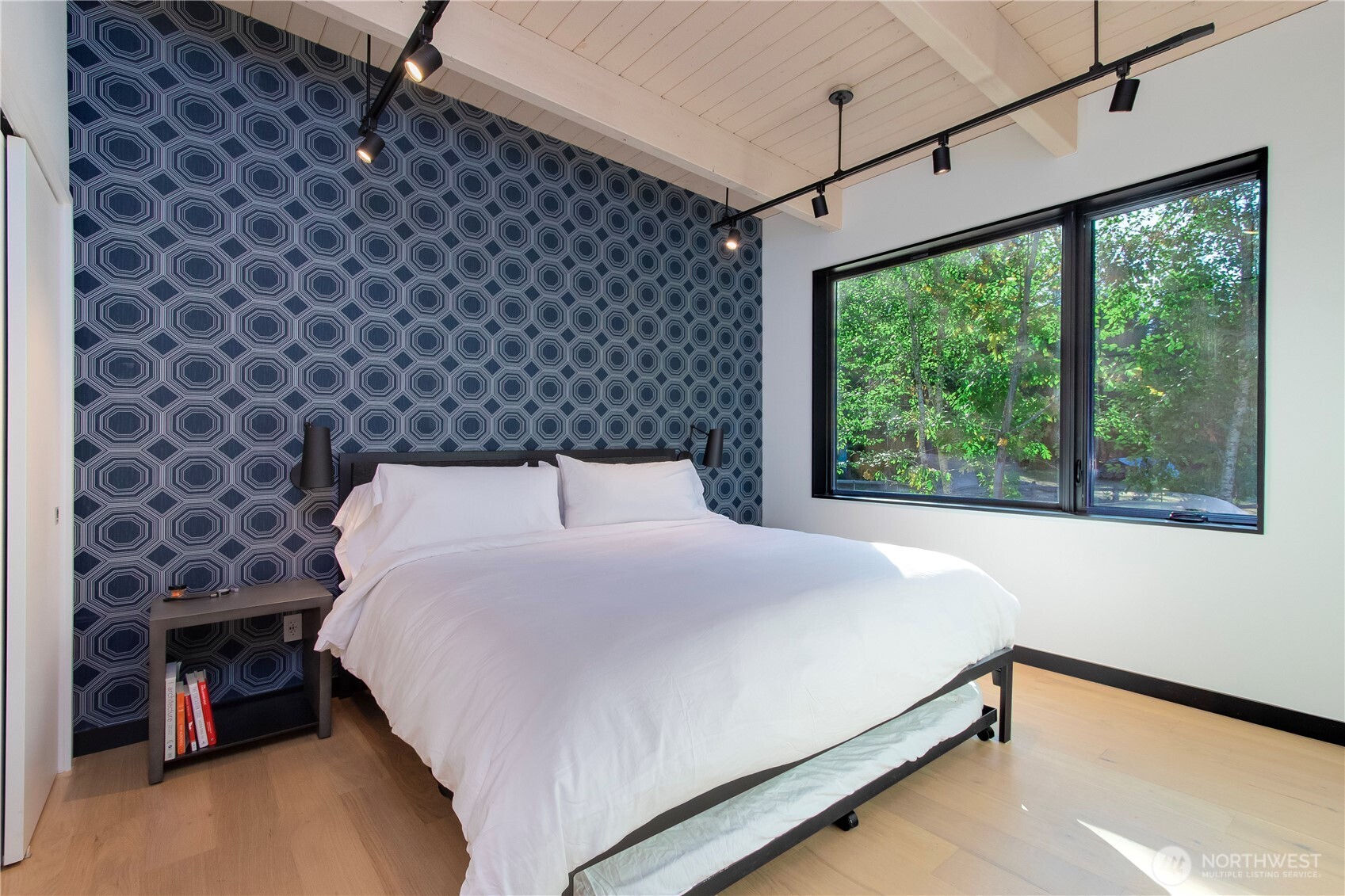 288 Baker Road , Packwood, WA 98377