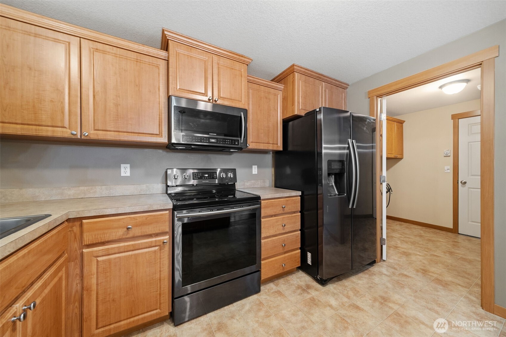 321 ROLLINGWOOD Road , Kelso, WA 98626