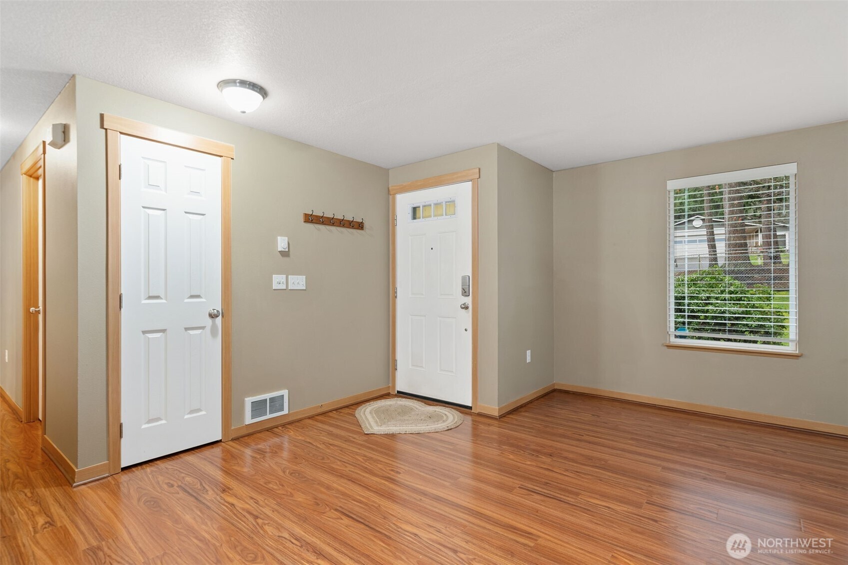 321 ROLLINGWOOD Road , Kelso, WA 98626