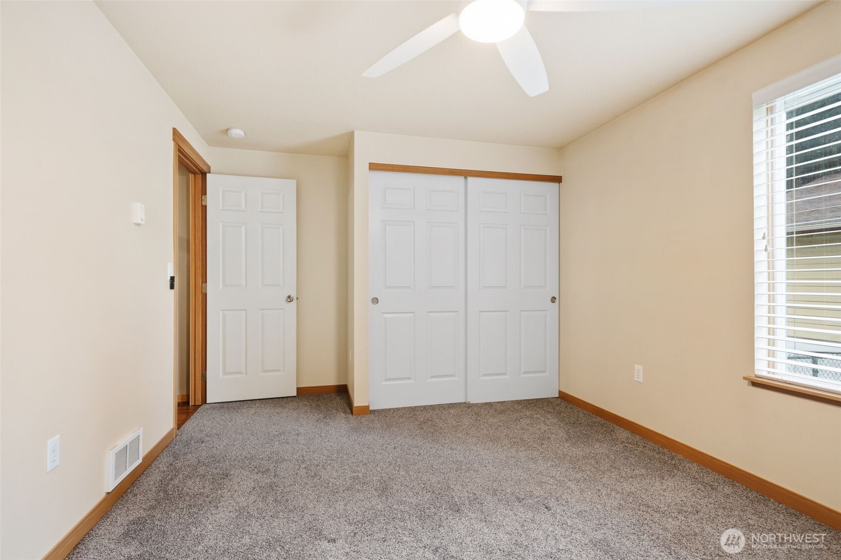 321 ROLLINGWOOD Road , Kelso, WA 98626