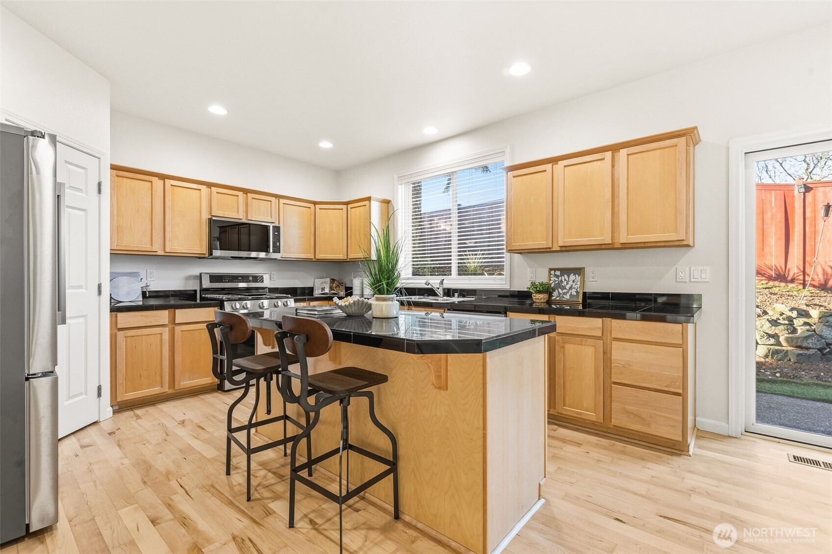 2017 NE 24th Place , Renton, WA 98056