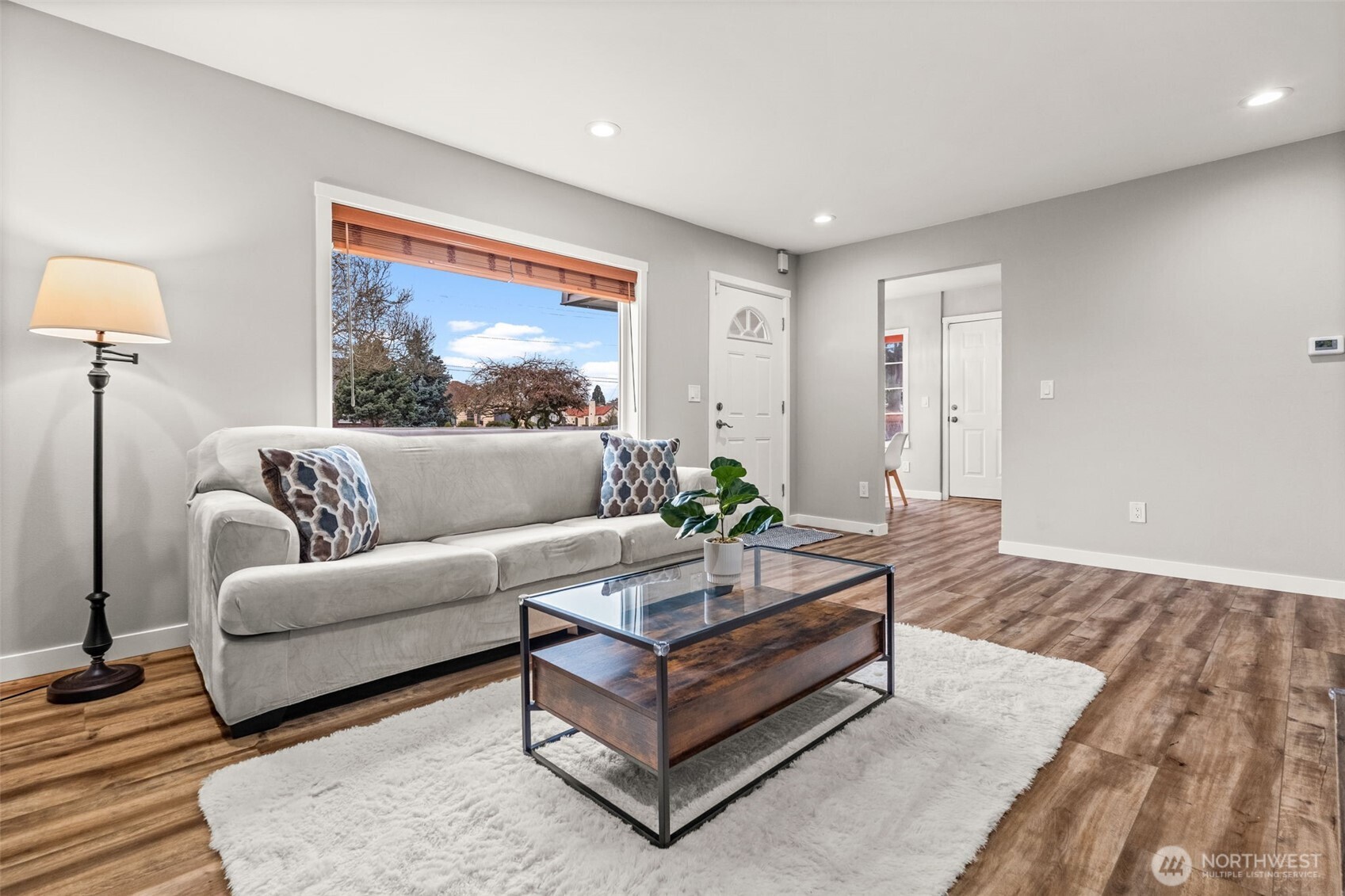 5635 Pacific Avenue , Tacoma, WA 98408