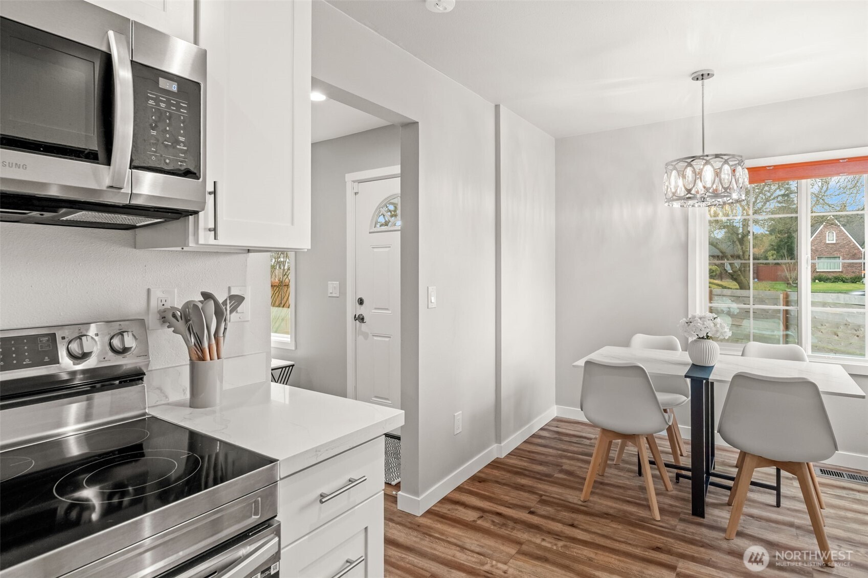 5635 Pacific Avenue , Tacoma, WA 98408